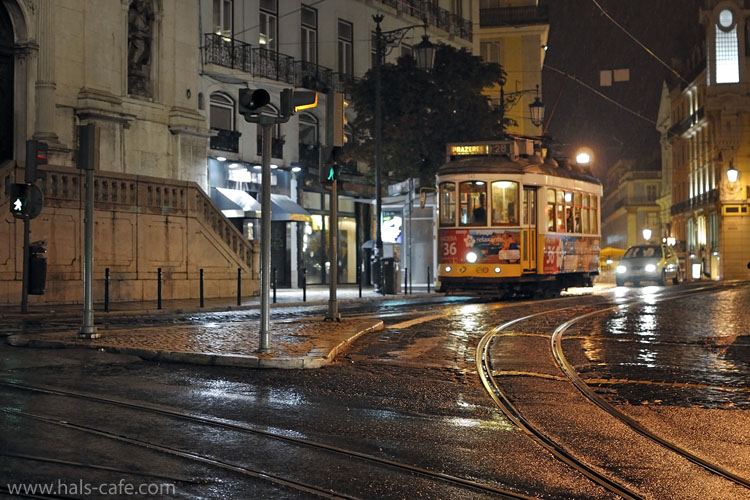 JɔGOFBeF2009N106@JGXLt߂oCVEVA[h̃Vbg@ꏊFLARGO DO CHIADO16,LISBOA,PORTUGAL